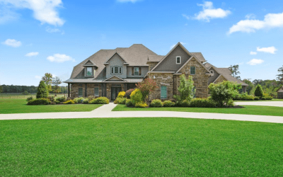 Country Living: Discover Your Dream Home on a 10-Acre Estate in Willis, TX
