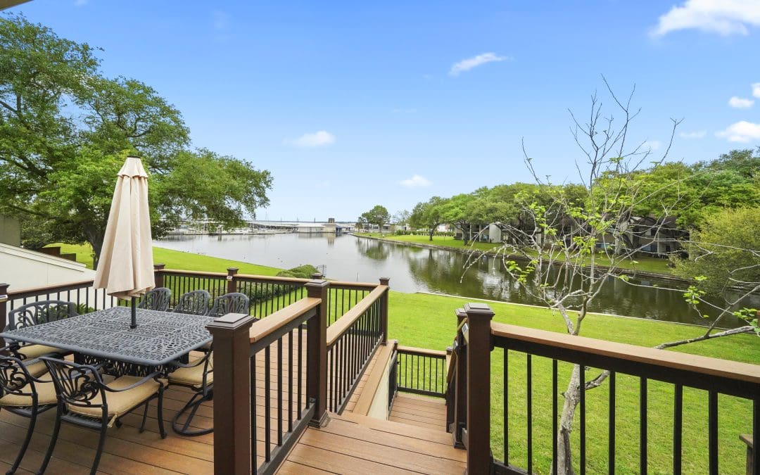 Discover Lakefront Views at 3930 Knollcrest Dr, Montgomery, TX