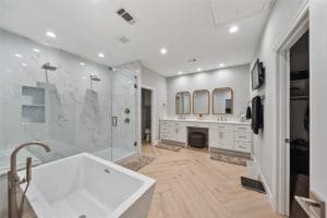 Waterfront Living Lake Conroe