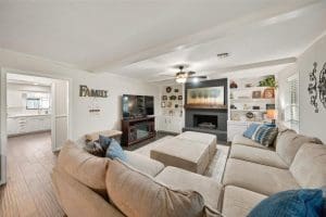 Updated River Plantation Home
