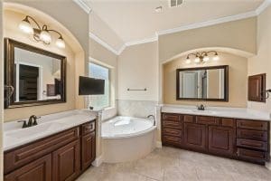 Conroe Home with Pool